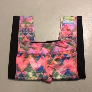 LuLaRoe Athletic Capri Leggings